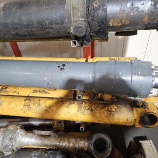 Cylindre de main boom pour Liebherr A924C et LH30