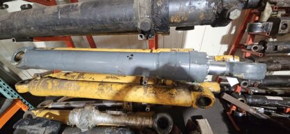 Cylindre de main boom pour Liebherr A924C et LH30