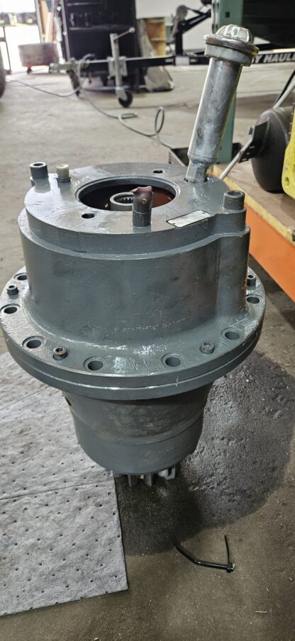 Boitier d'engrenage (gearbox) pour rotation chargeuse Liebherr A924